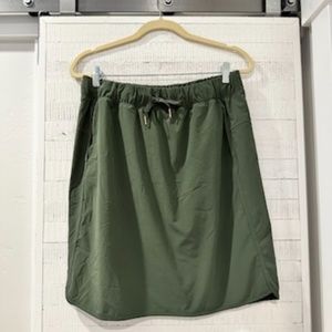 CALIA Green Short Skirt
